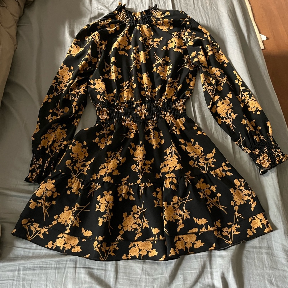 SHEIN Gold and Black Bishop Sleeve Mini Dress